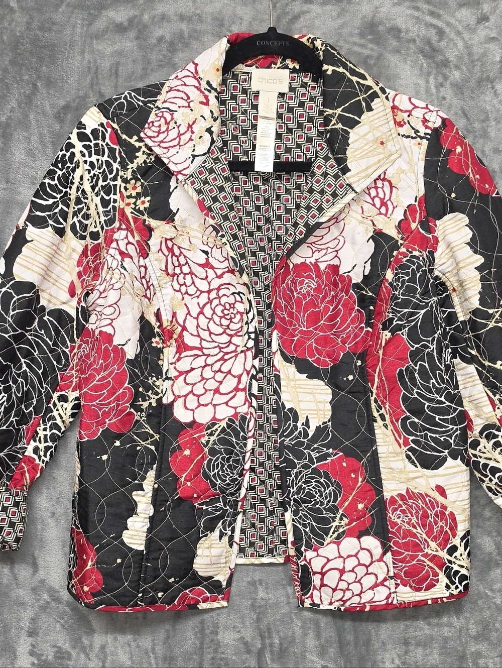 Chico's Quilted Floral Jacket in Black, Red, Cream sz Med